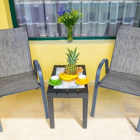 Apartment Charming Sunny Apartment+swimming Pool