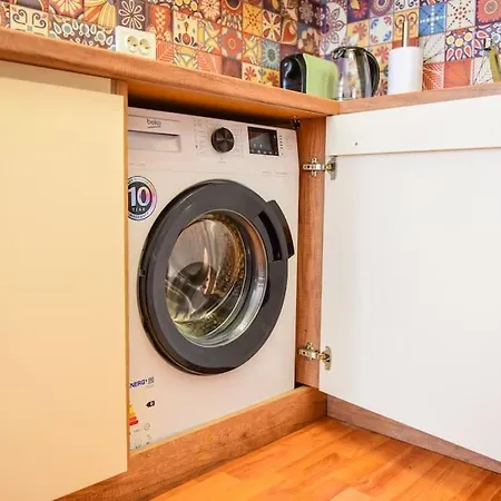 Charming Sunny Apartment+swimming Pool سينتس قسطنطين وهيلينا