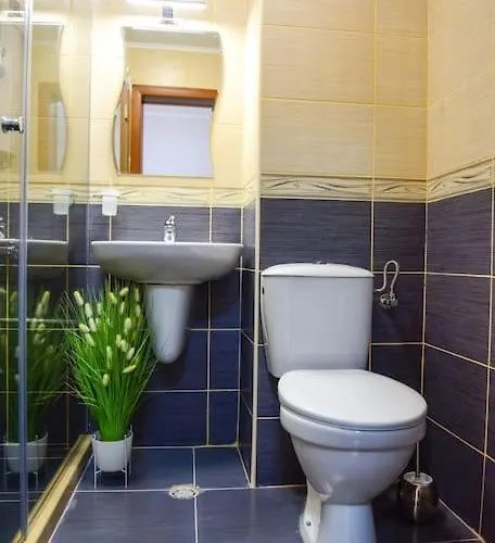 Charming Sunny Apartment+swimming Pool 圣君士坦丁和海伦那